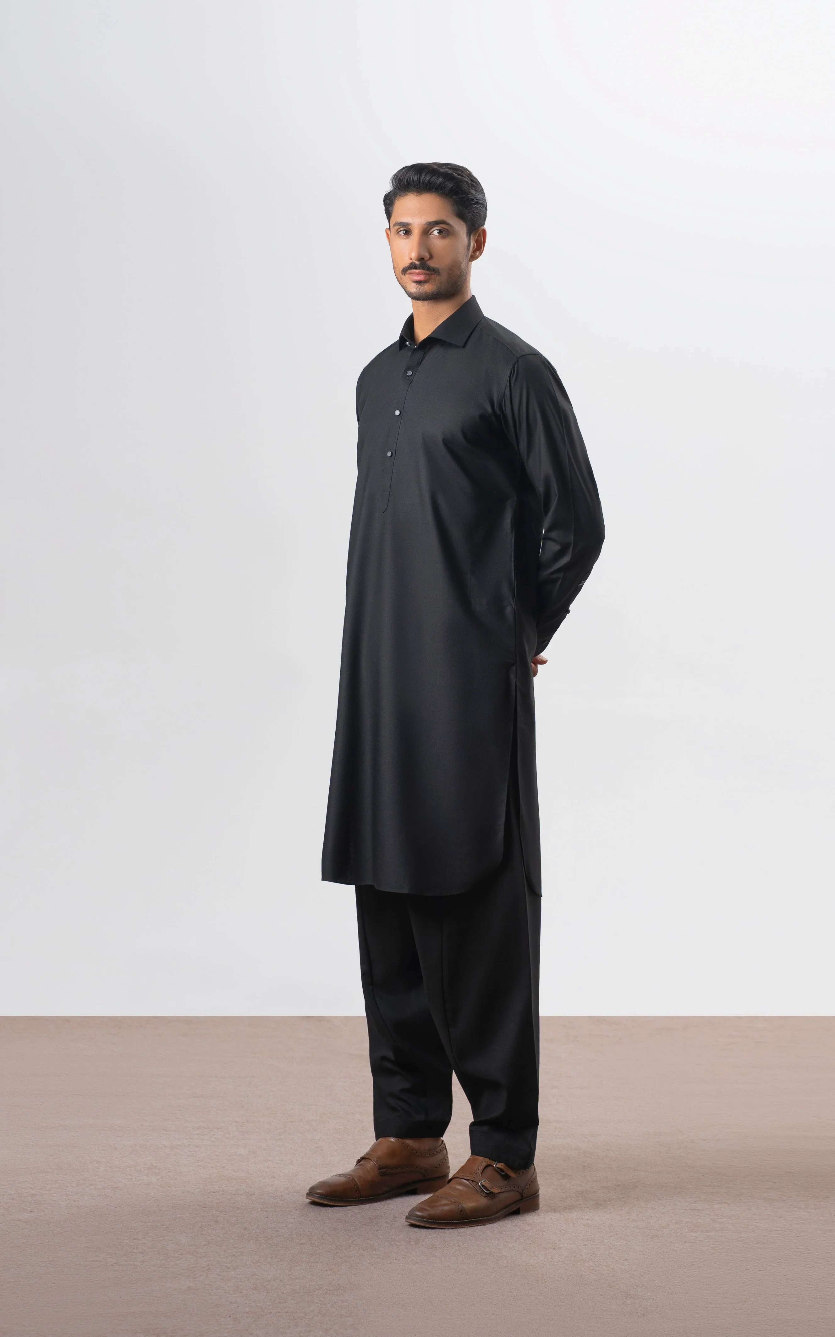 BLENDED KAMEEZ SHALWAR | EXECUTIVE COLLECTION BLACK