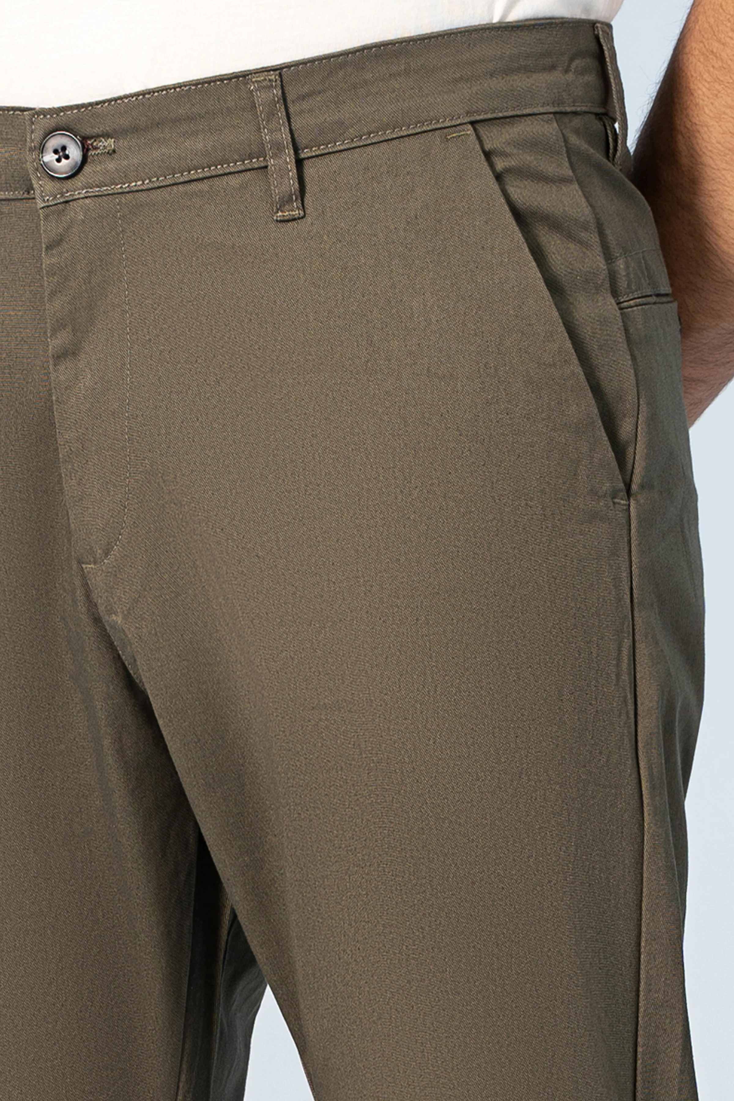 CASUAL PANT CROSS POCKET OLIVE - Image 3
