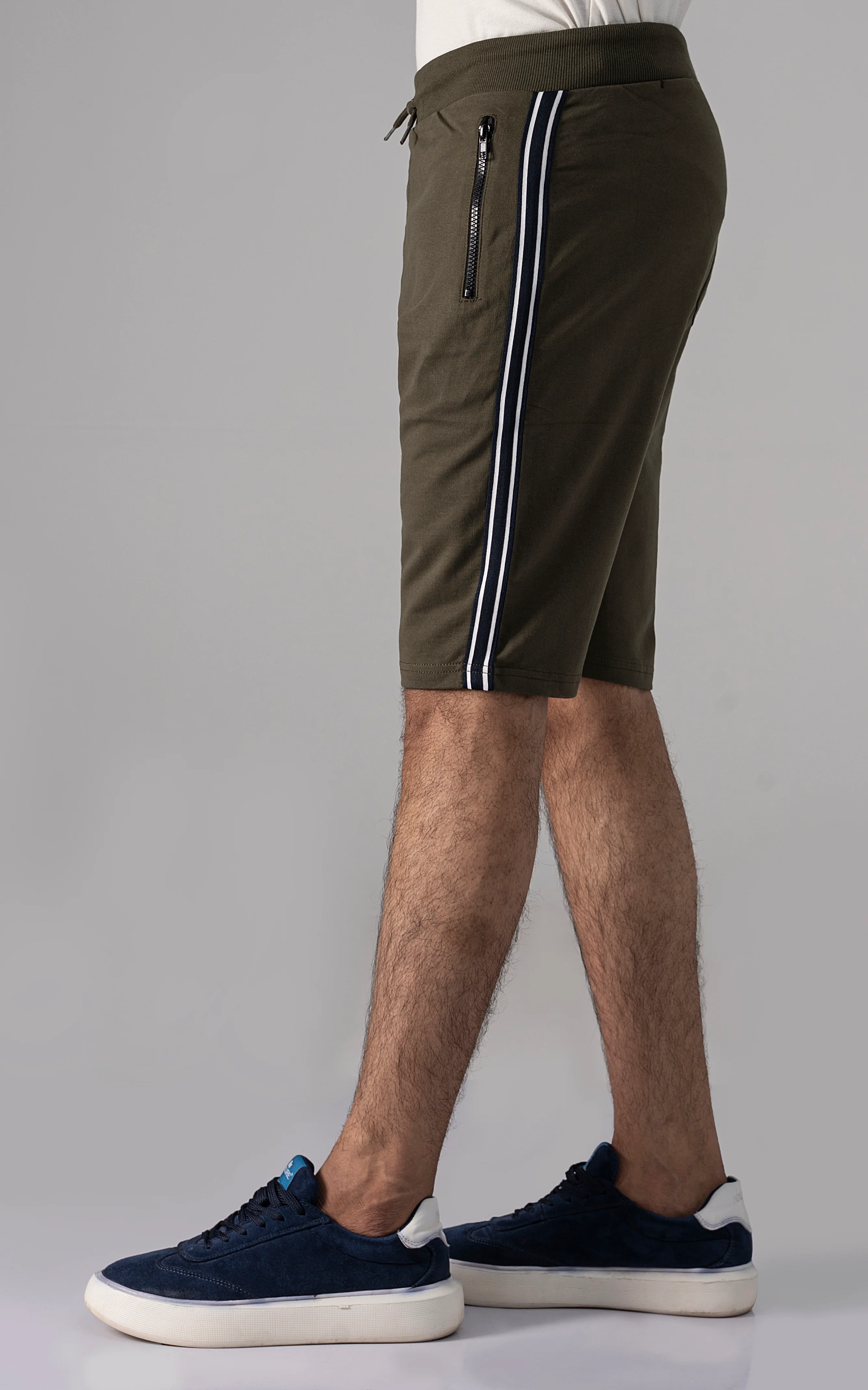 CASUAL SHORTS FRENCH TERRY OLIVE