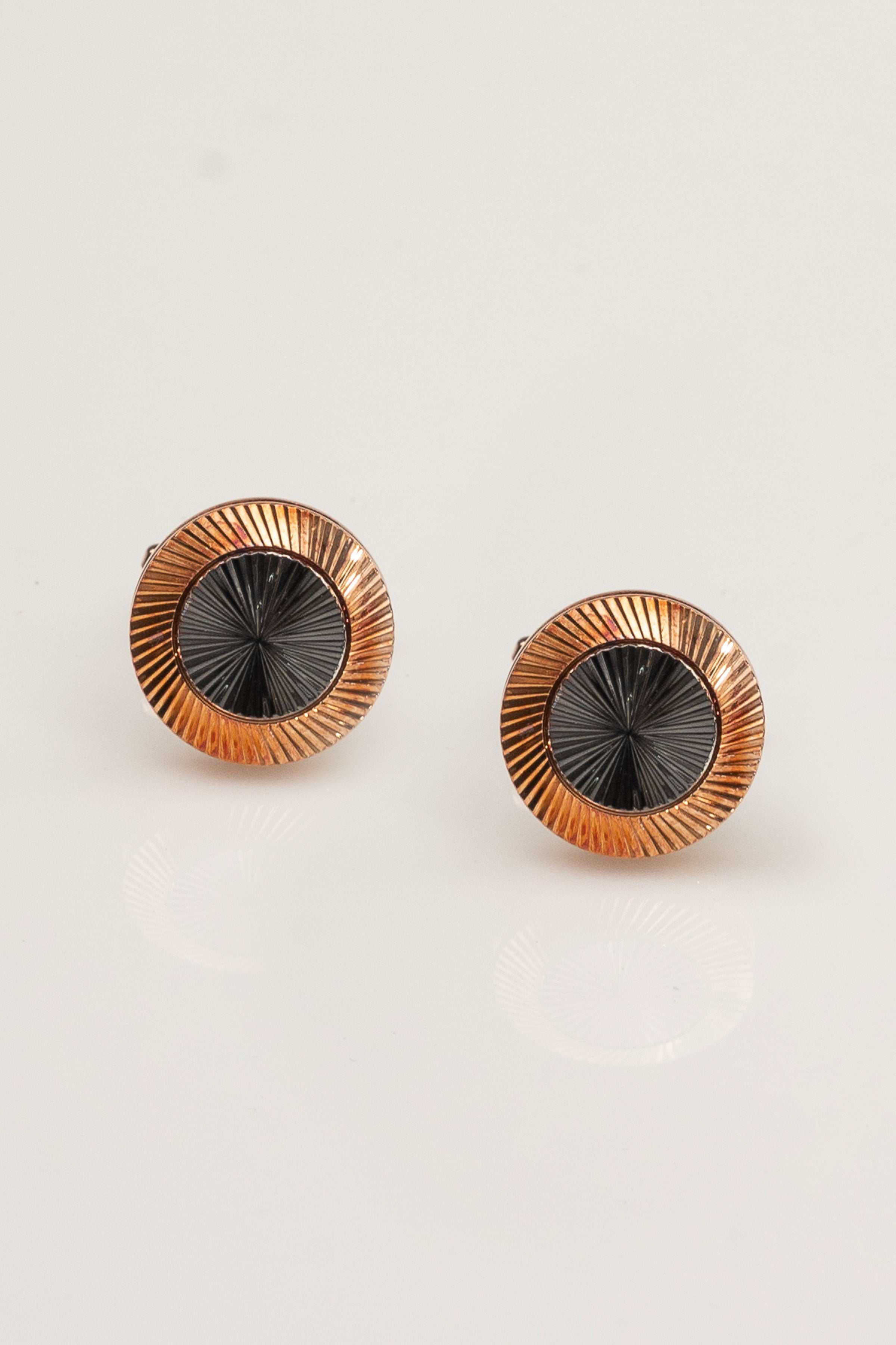 CUFFLINKS