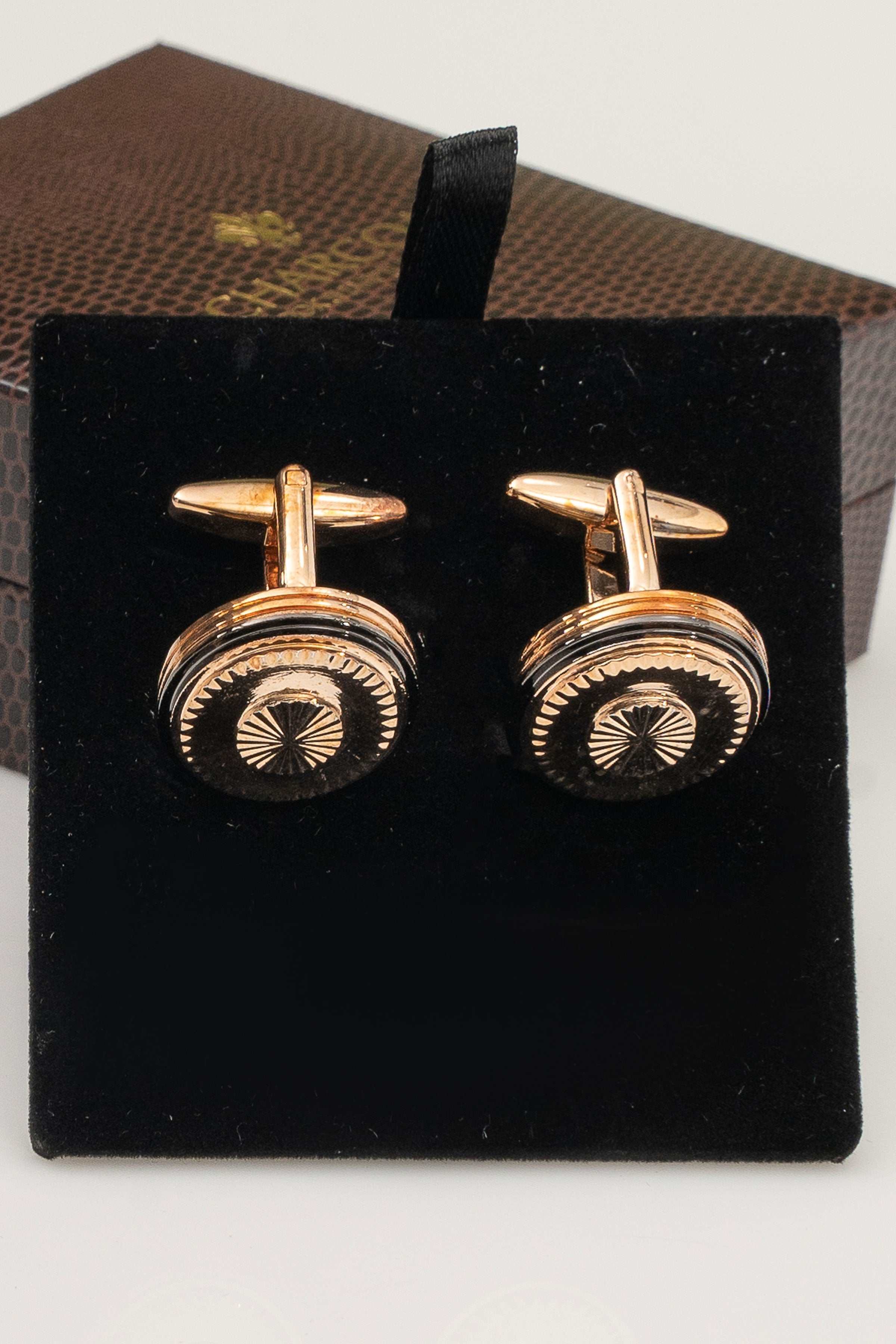 CUFFLINKS - Image 4