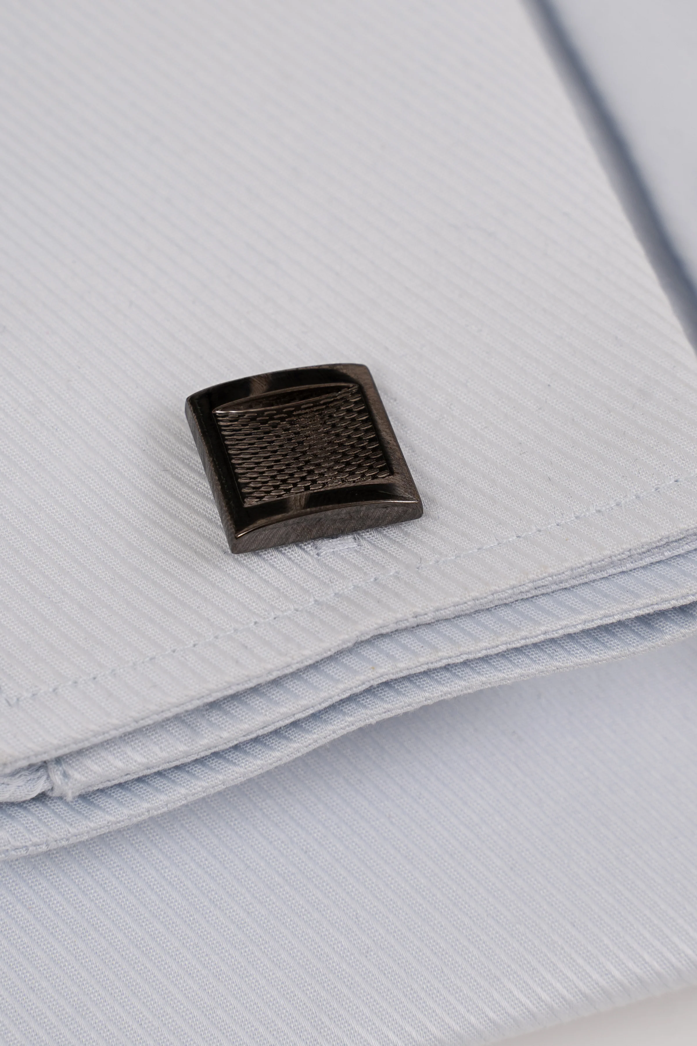 CUFFLINKS