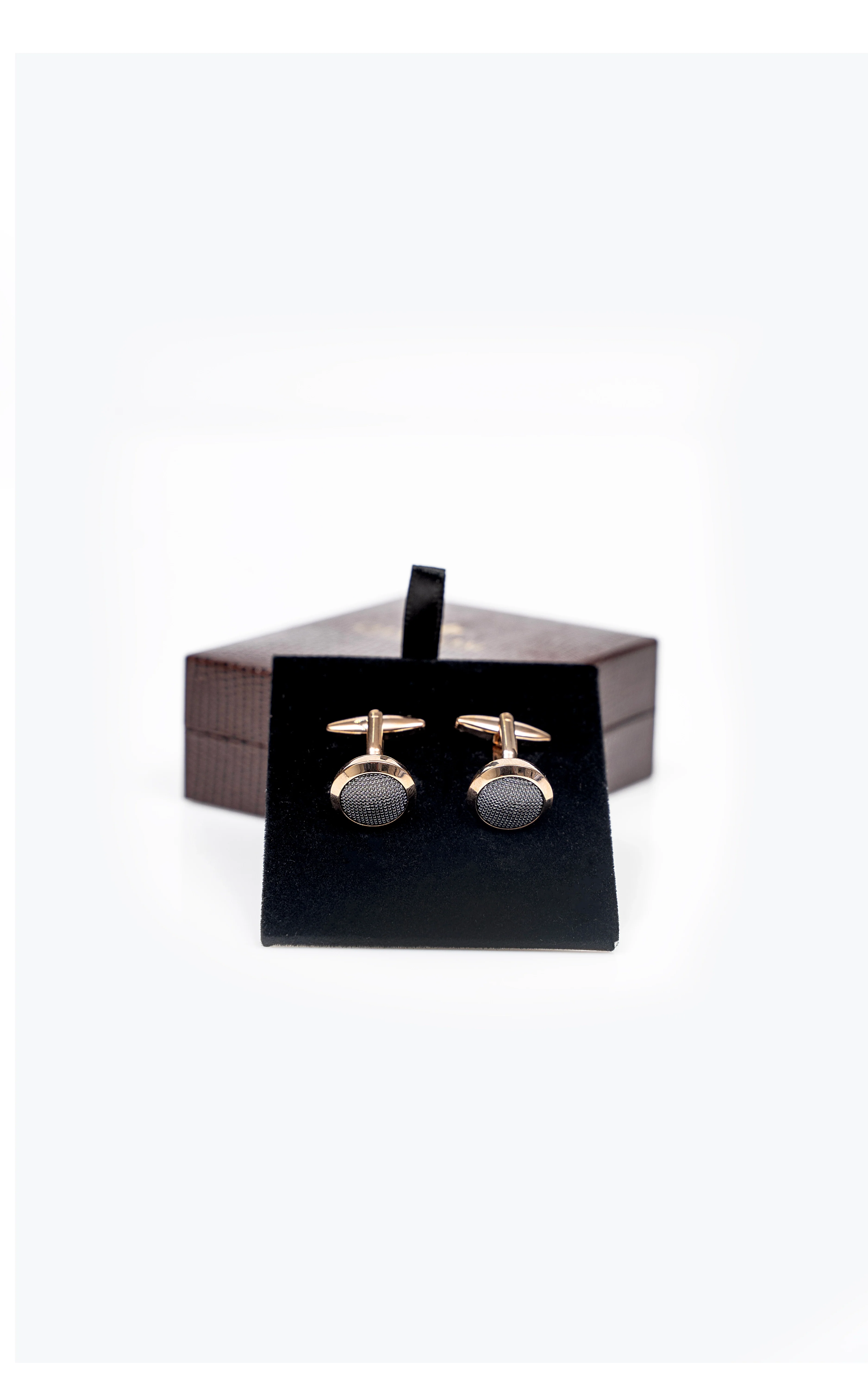 CUFFLINKS - Image 4