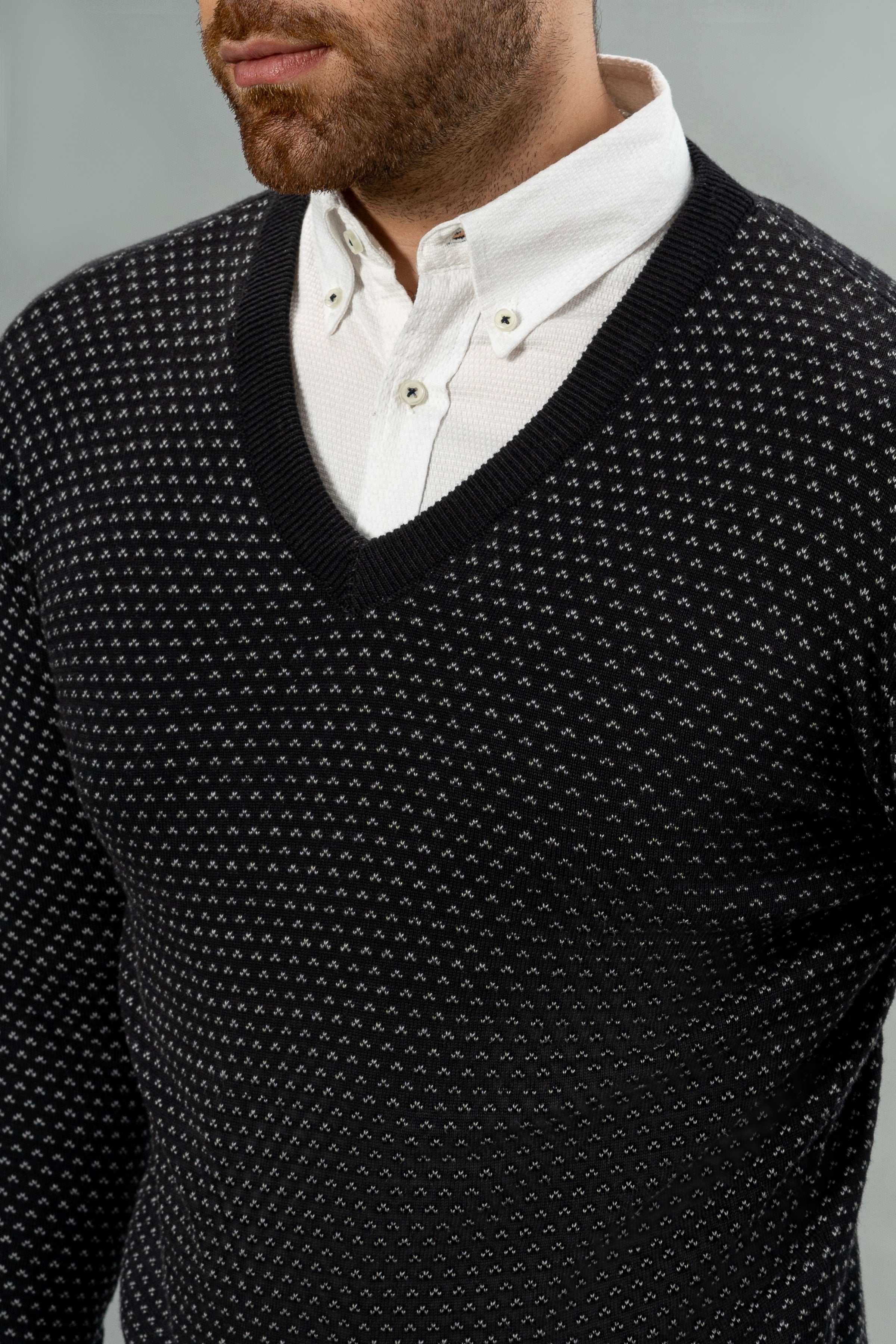 FULL SLEEVE SWEATER BLACK - Image 2