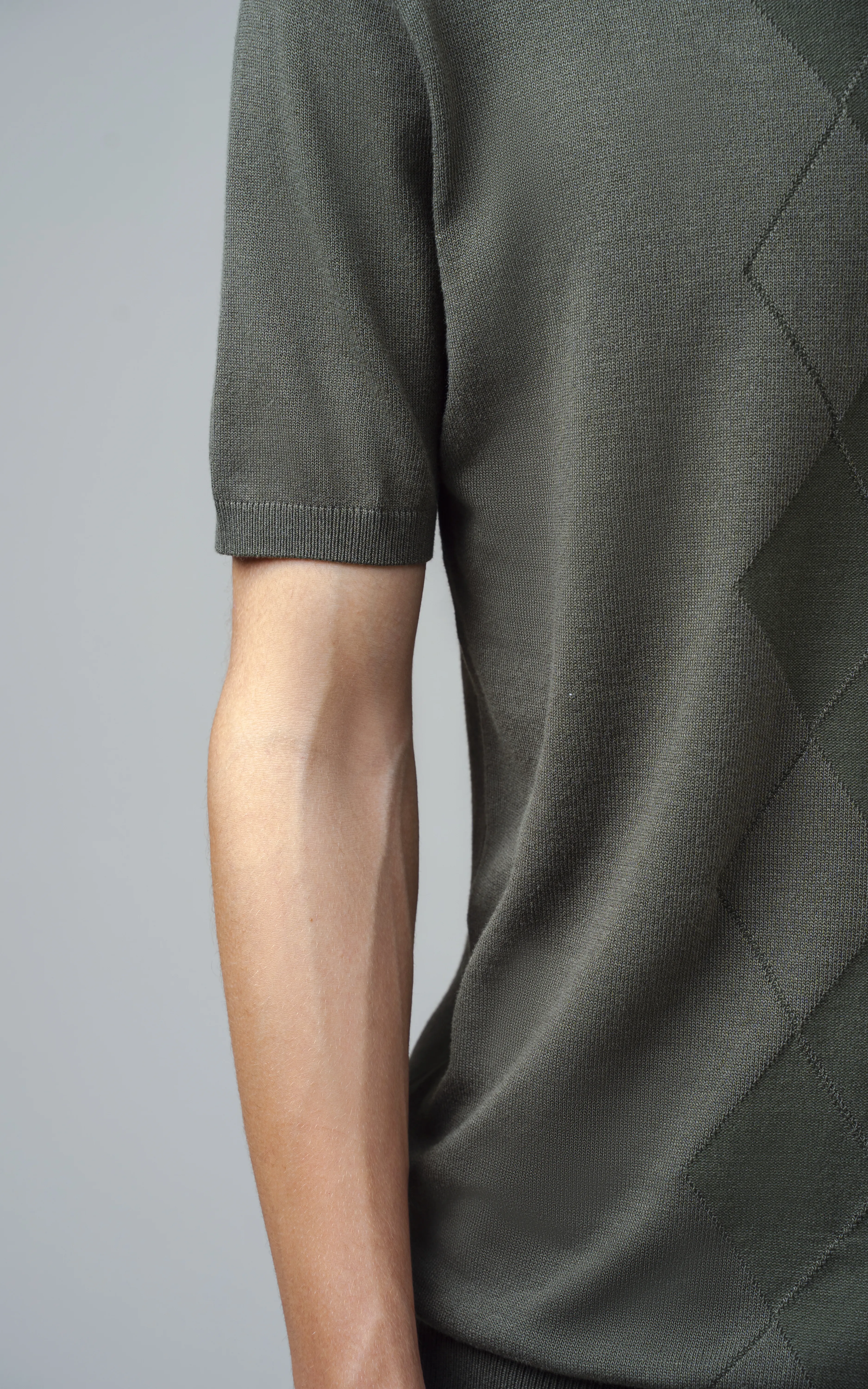 KNITTED CREW NECK T SHIRT OLIVE - Image 7