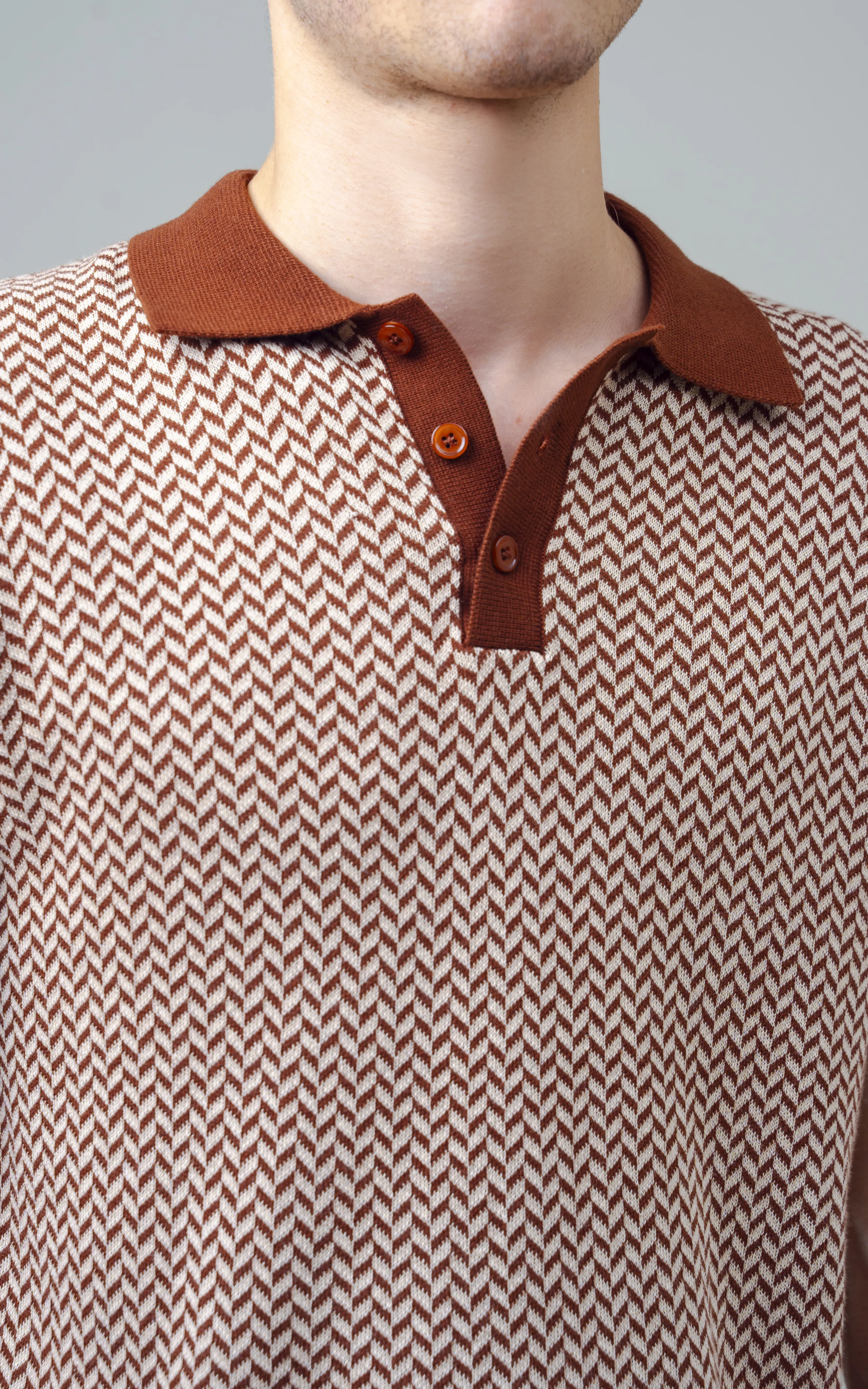 KNITTED JACQUARD  POLO BROWN - Image 2