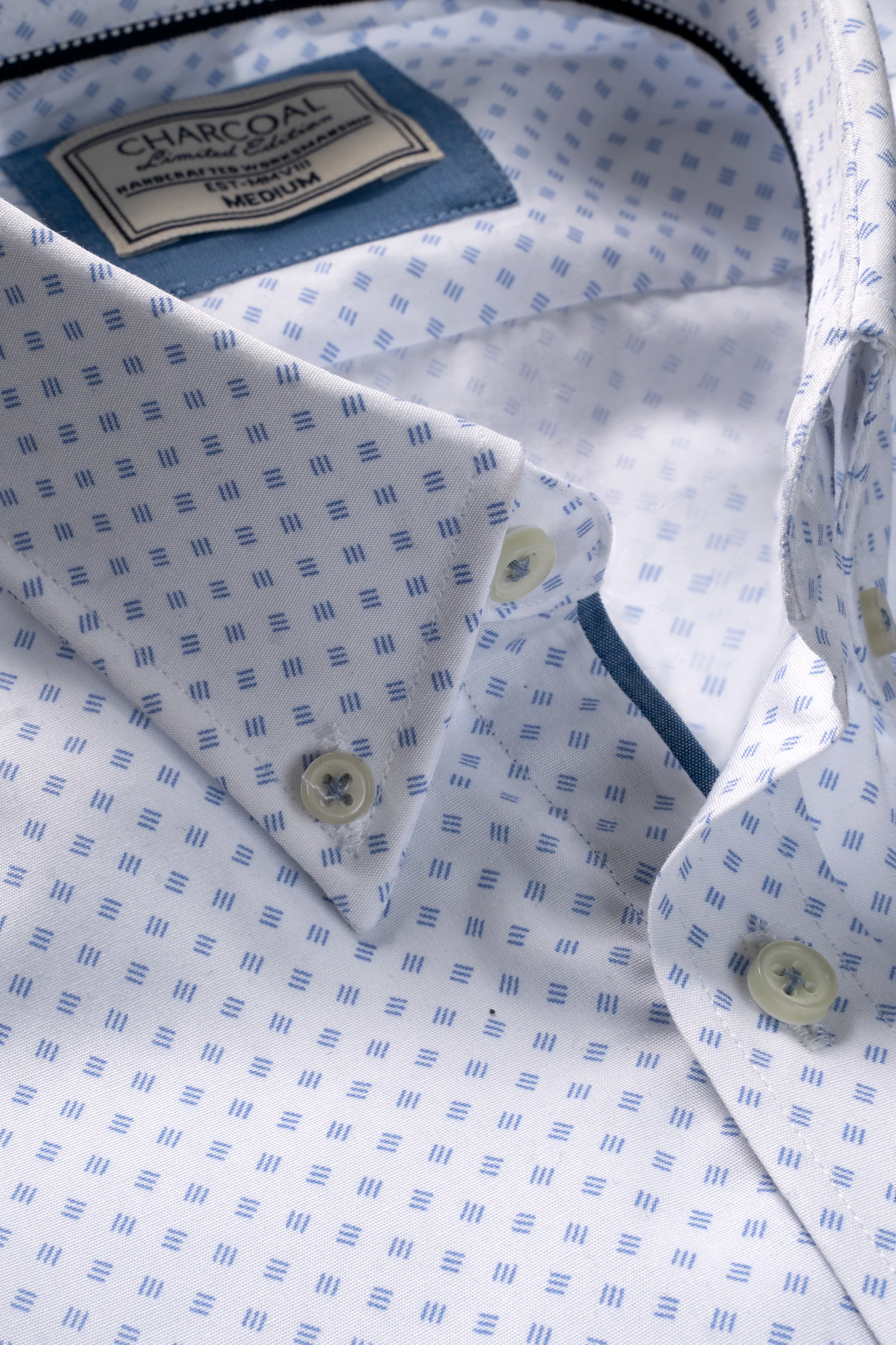 LIMITED EDITION HALF SLEEVE SHIRT WHITE SKY PRINTED - Image 2
