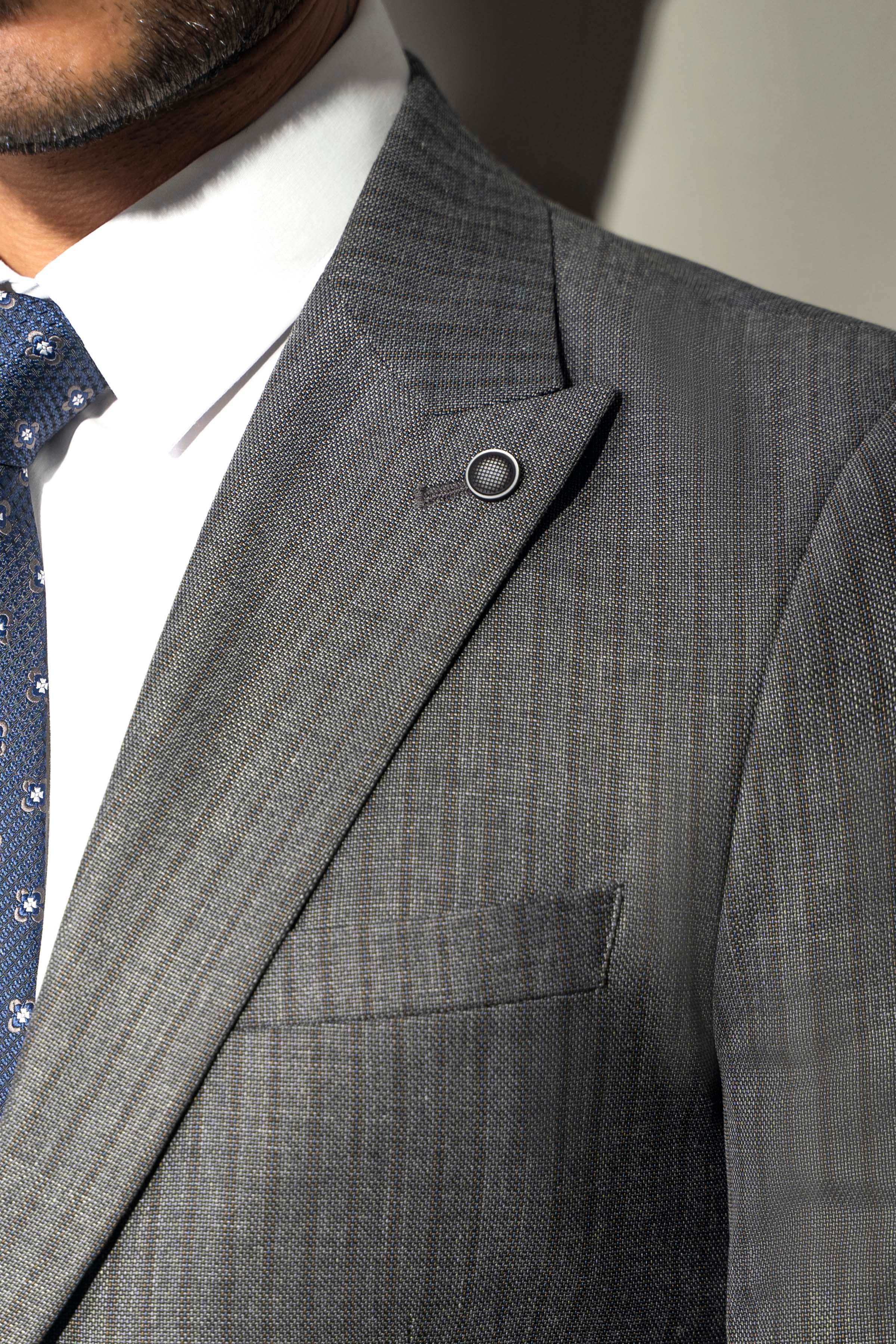 PREMIUM 2 PIECE SUIT GREY STRIPER - Image 6