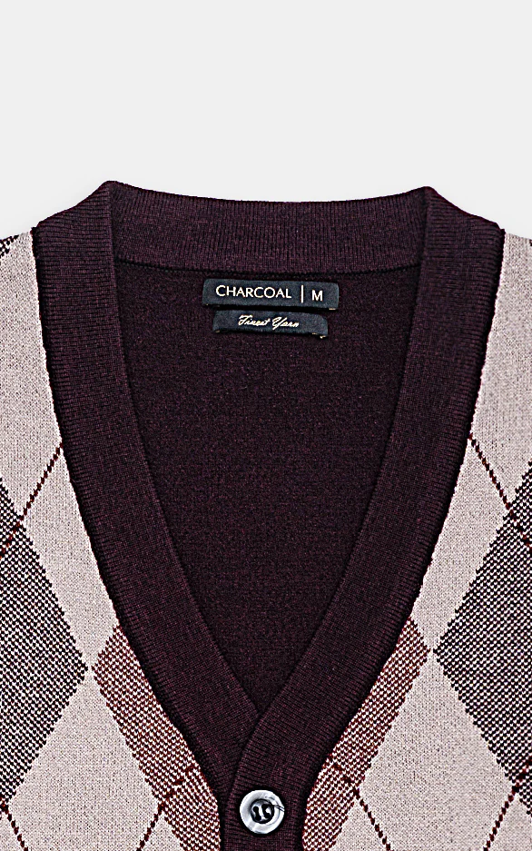 SLEEVELESS BUTTON FRONT SWEATER MAROON - Image 2