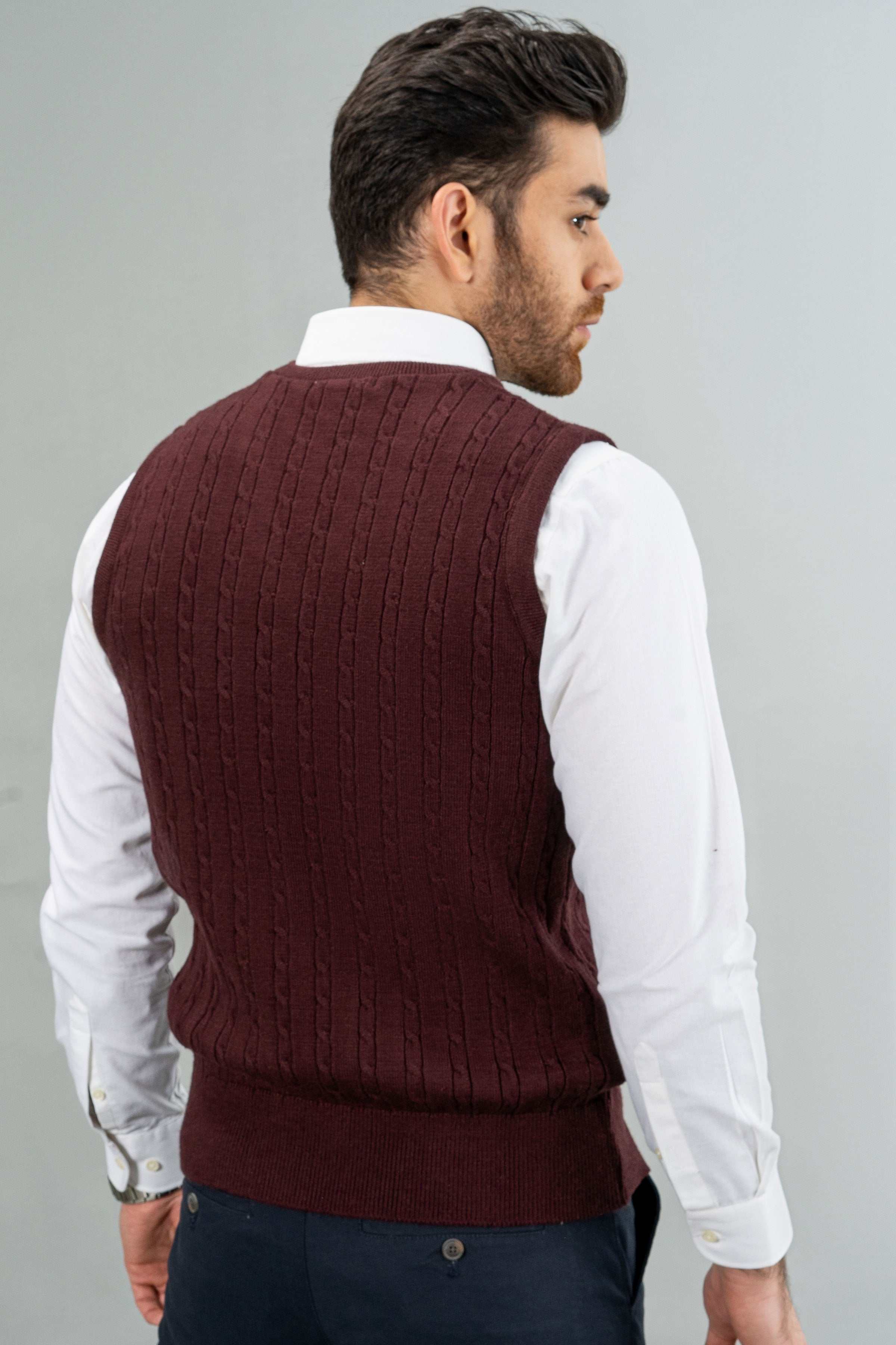 SLEEVELESS SWEATER MAROON - Image 4
