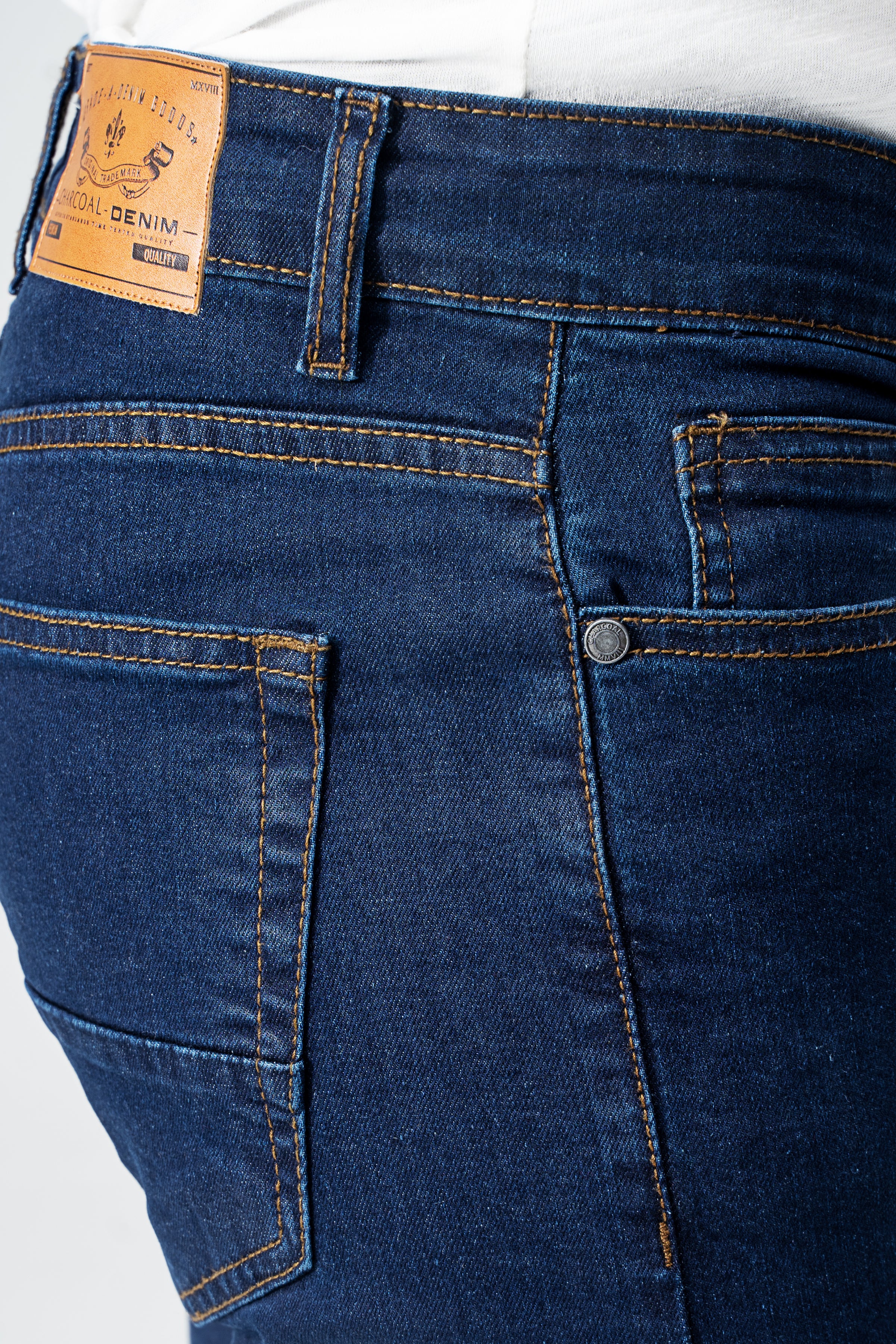 SLIM LEG DENIM  JEANS DARK BLUE - Image 4