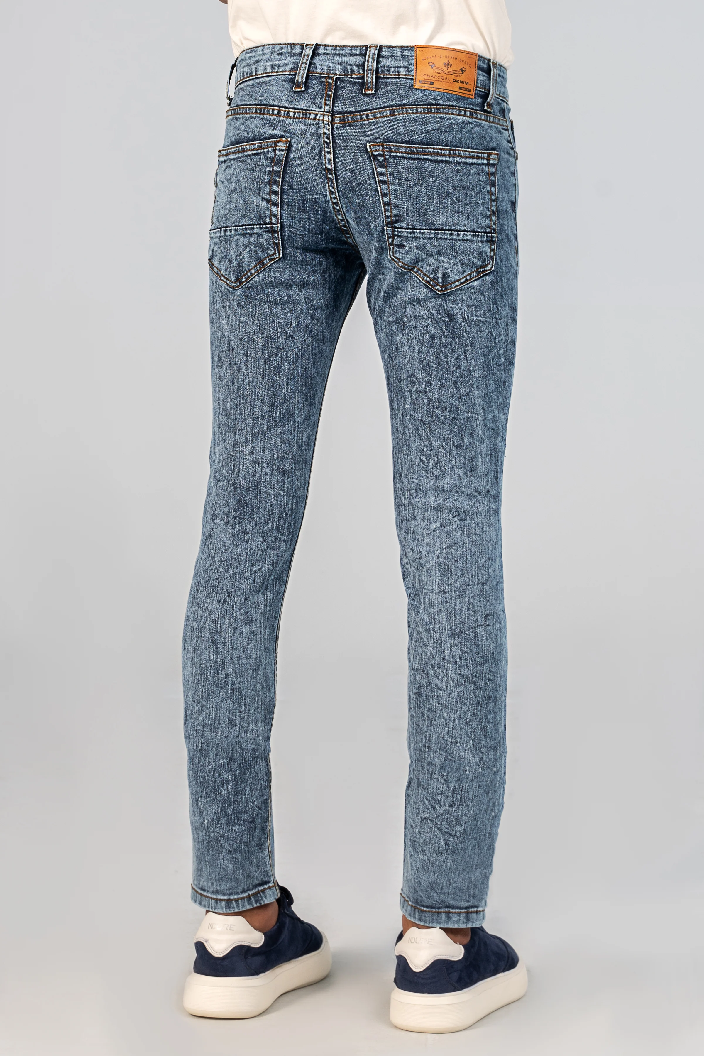 SLIM LEG DENIM JEANS MID BLUE RANDOM WASH - Image 3