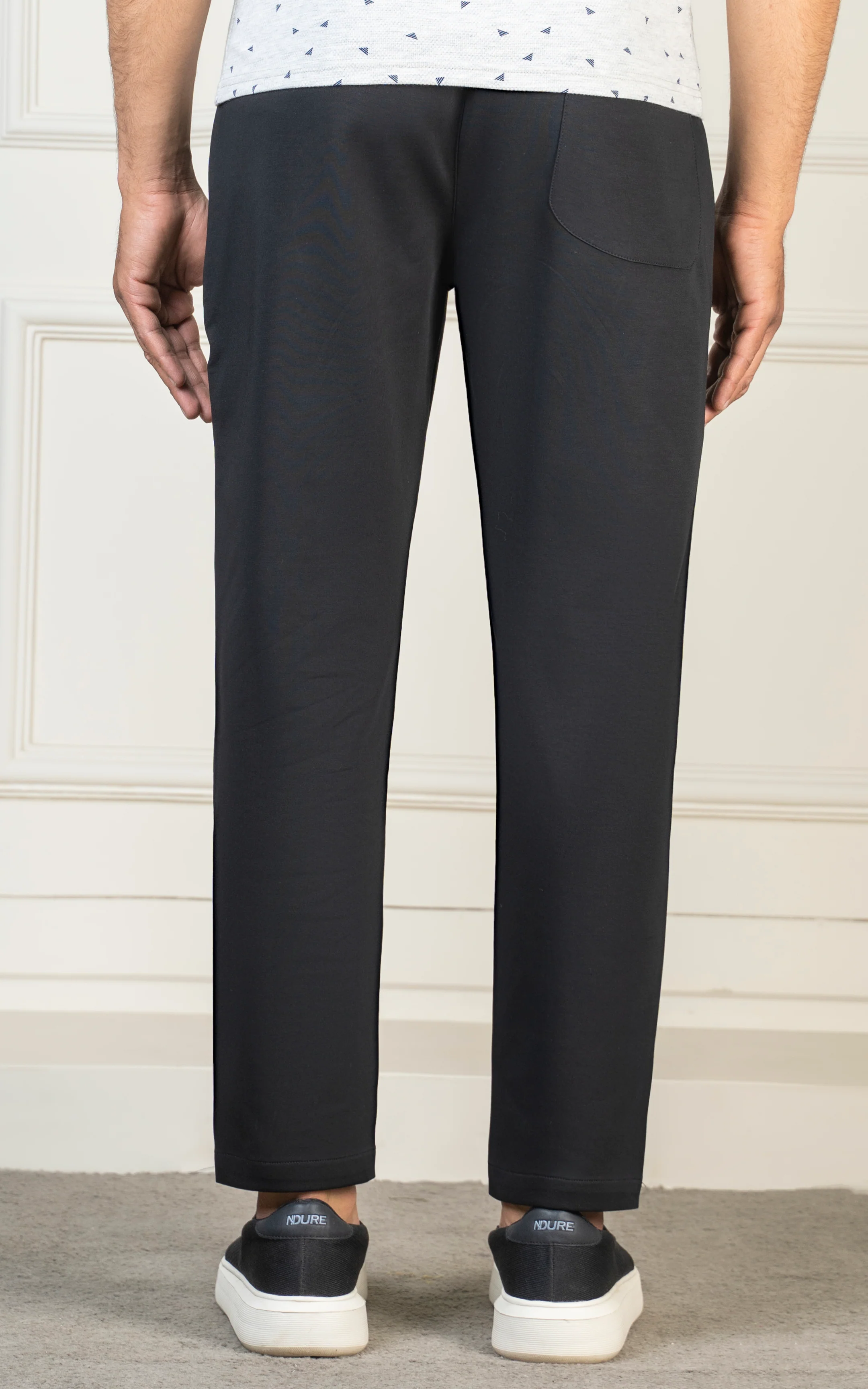 SMART FIT JOGGER TROUSER  BLACK - Image 4