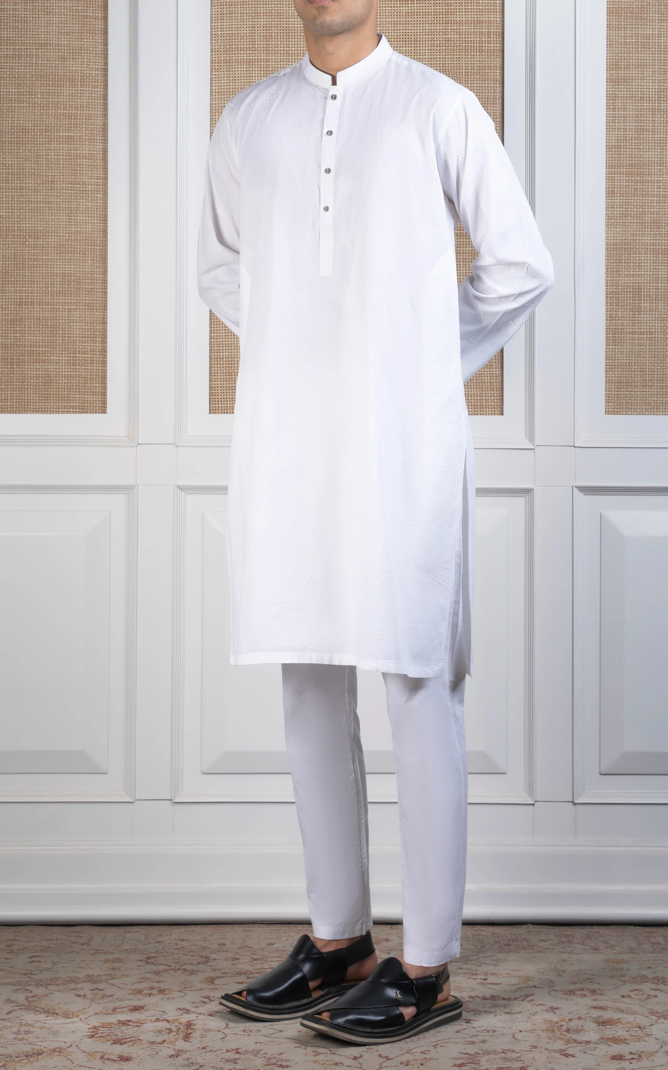 SPRAY EMBROIDERED KURTA- SIGNATURE COLLECTION WHITE - Image 2