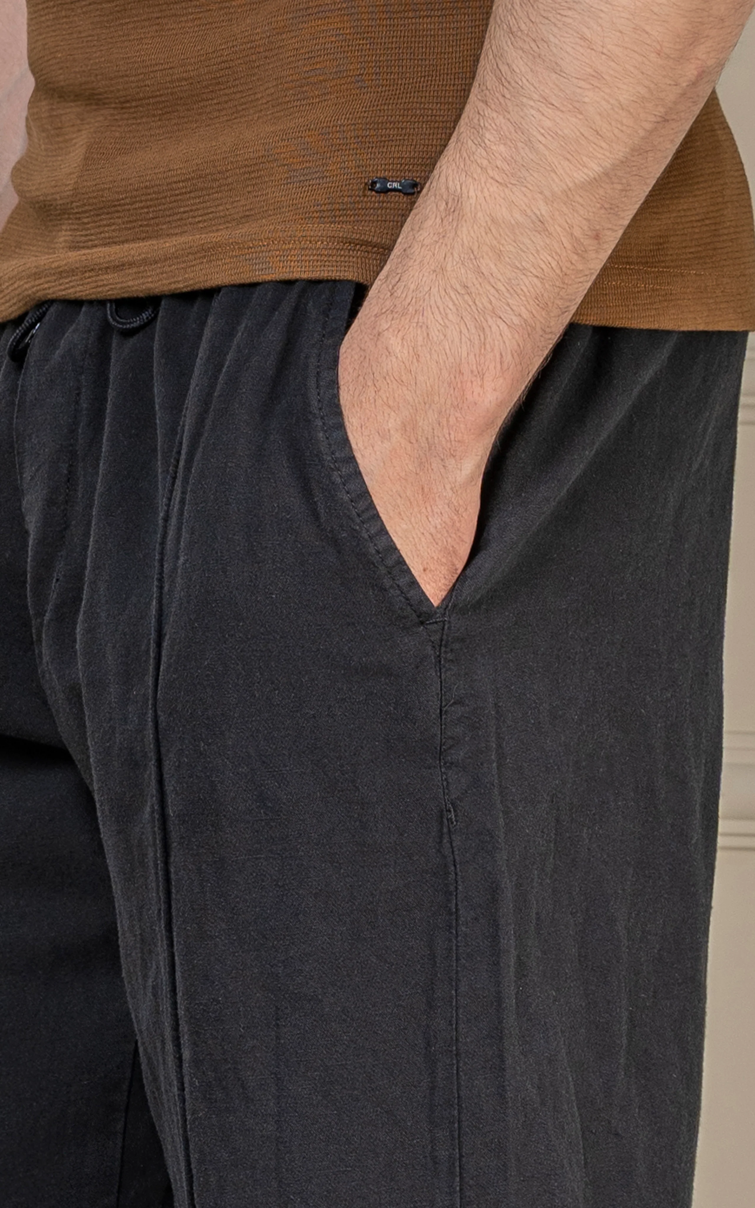 STRAIGHT FIT LINEN JOGGER TROUSER BLACK - Image 3