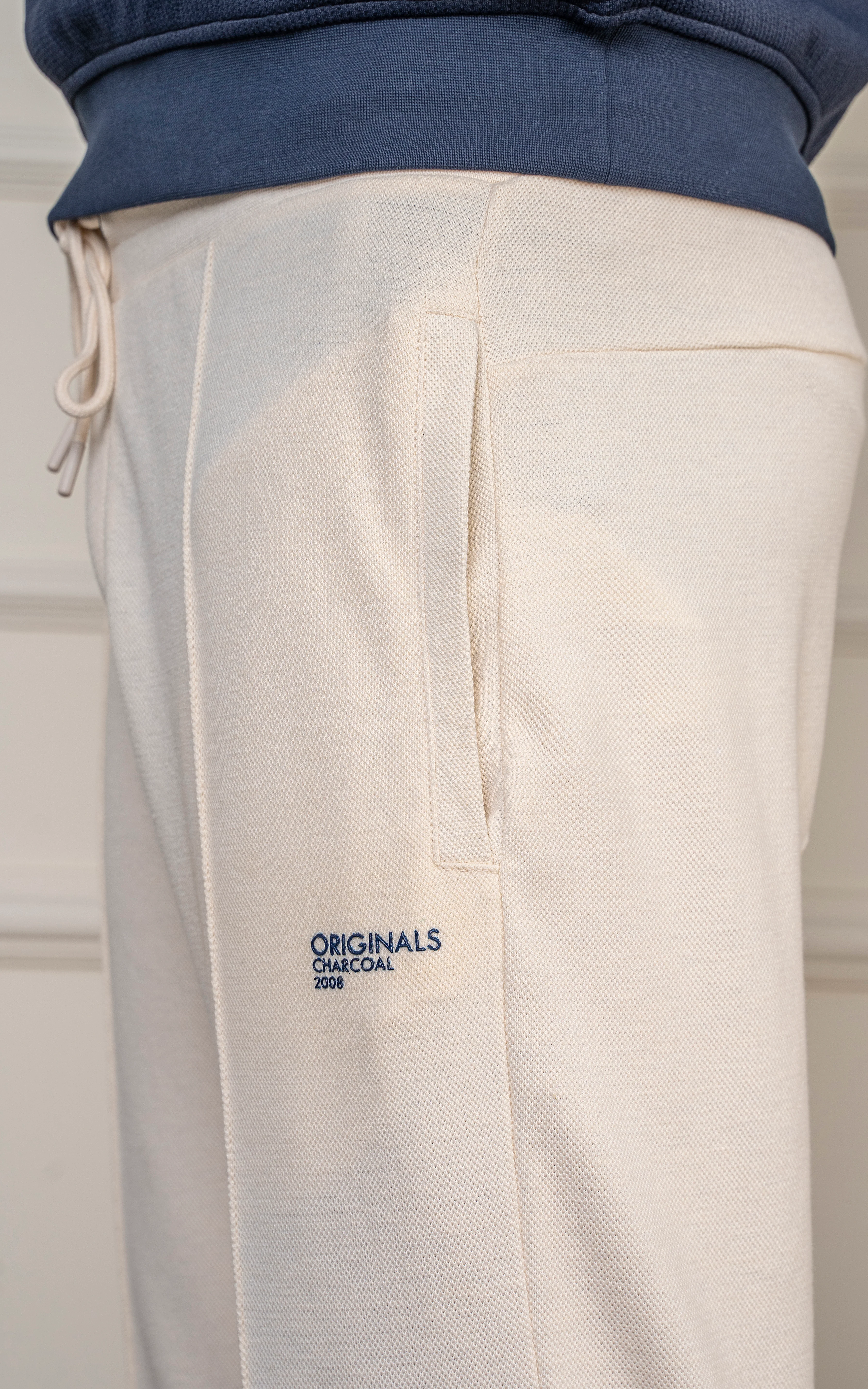 STRAIGHT FIT PIQUE TERRY JOGGER TROUSER OFF WHITE - Image 3