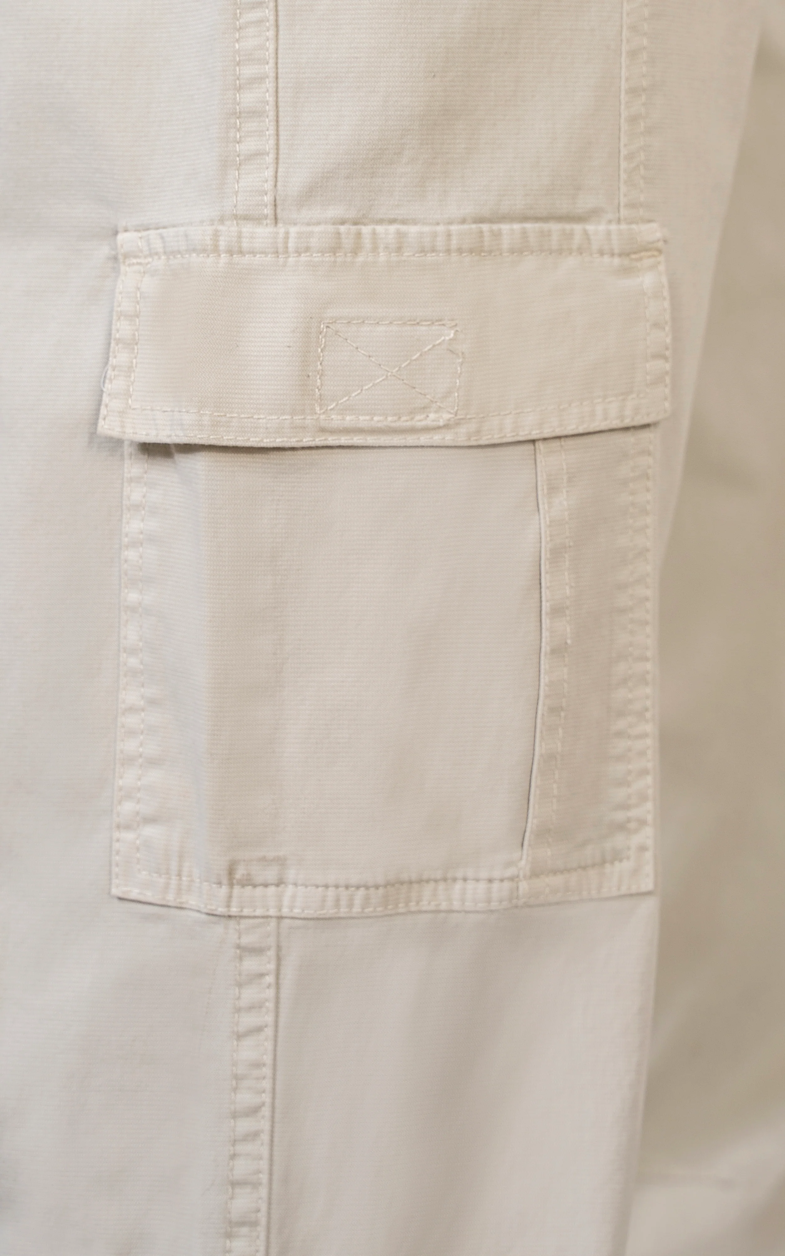 STRAIGHT FIT TEXTURED CARGO TROUSER BEIGE - Image 6