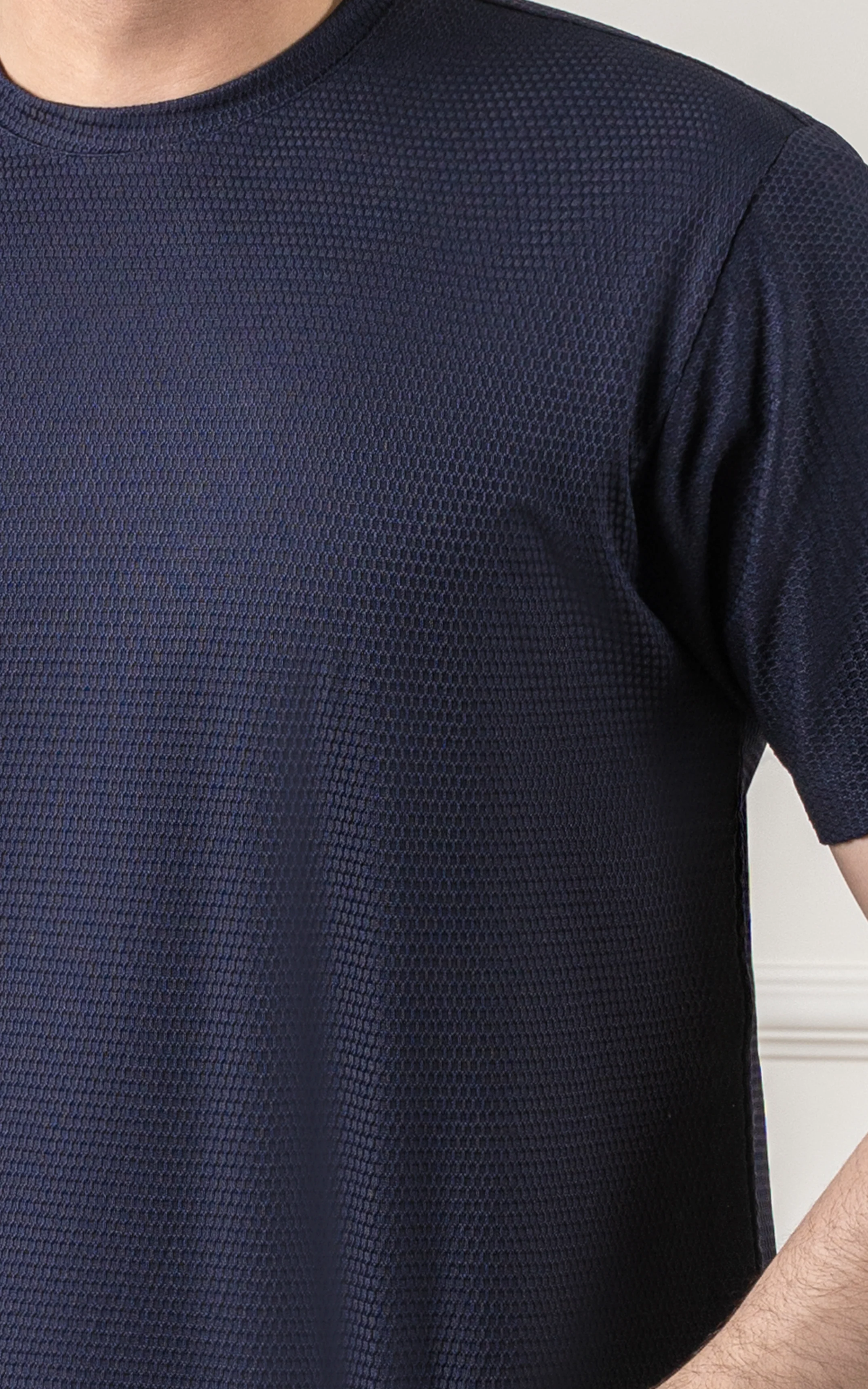 T SHIRT ROUND NECK NAVY - Image 5