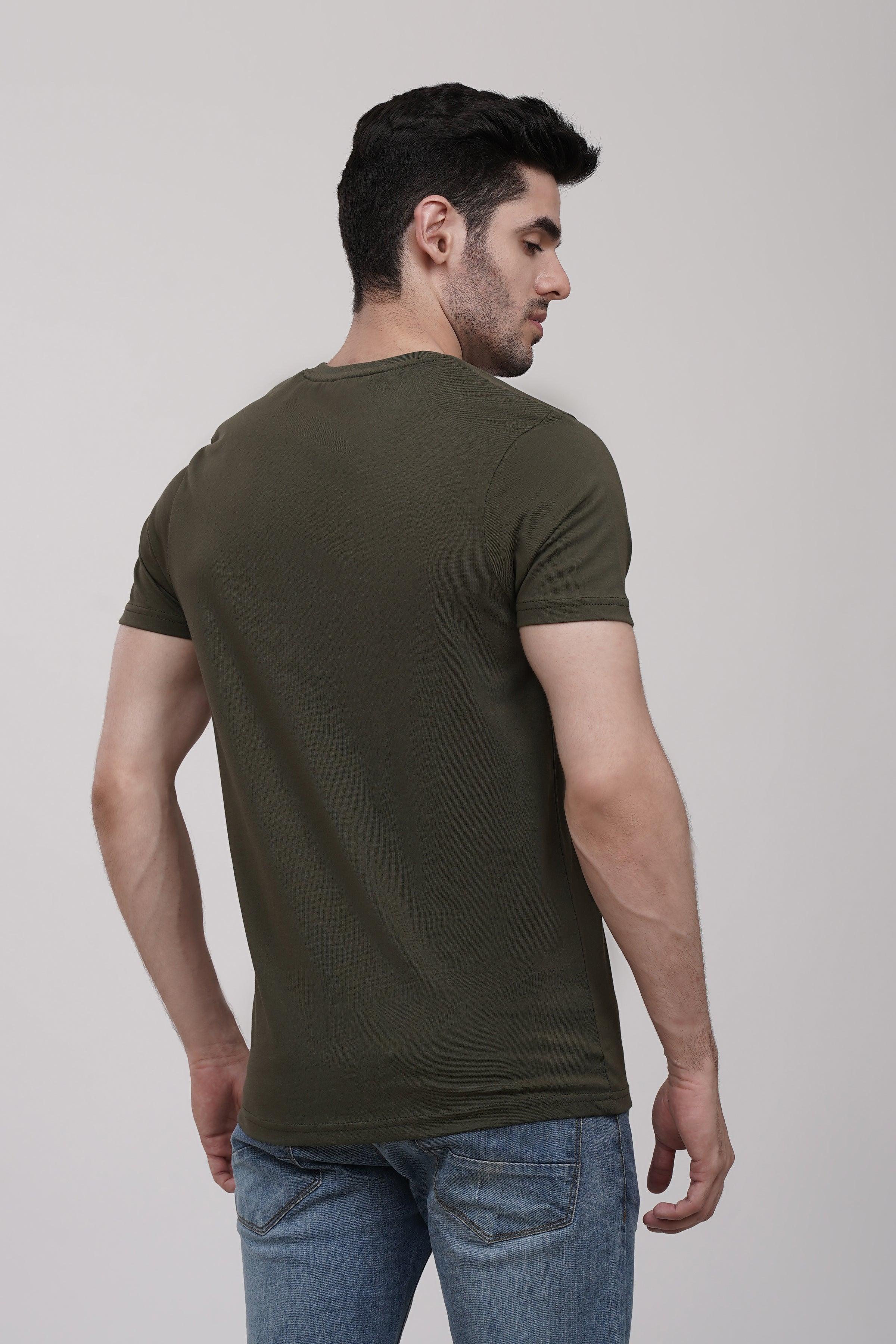 T SHIRT V NECK OLIVE - Image 3
