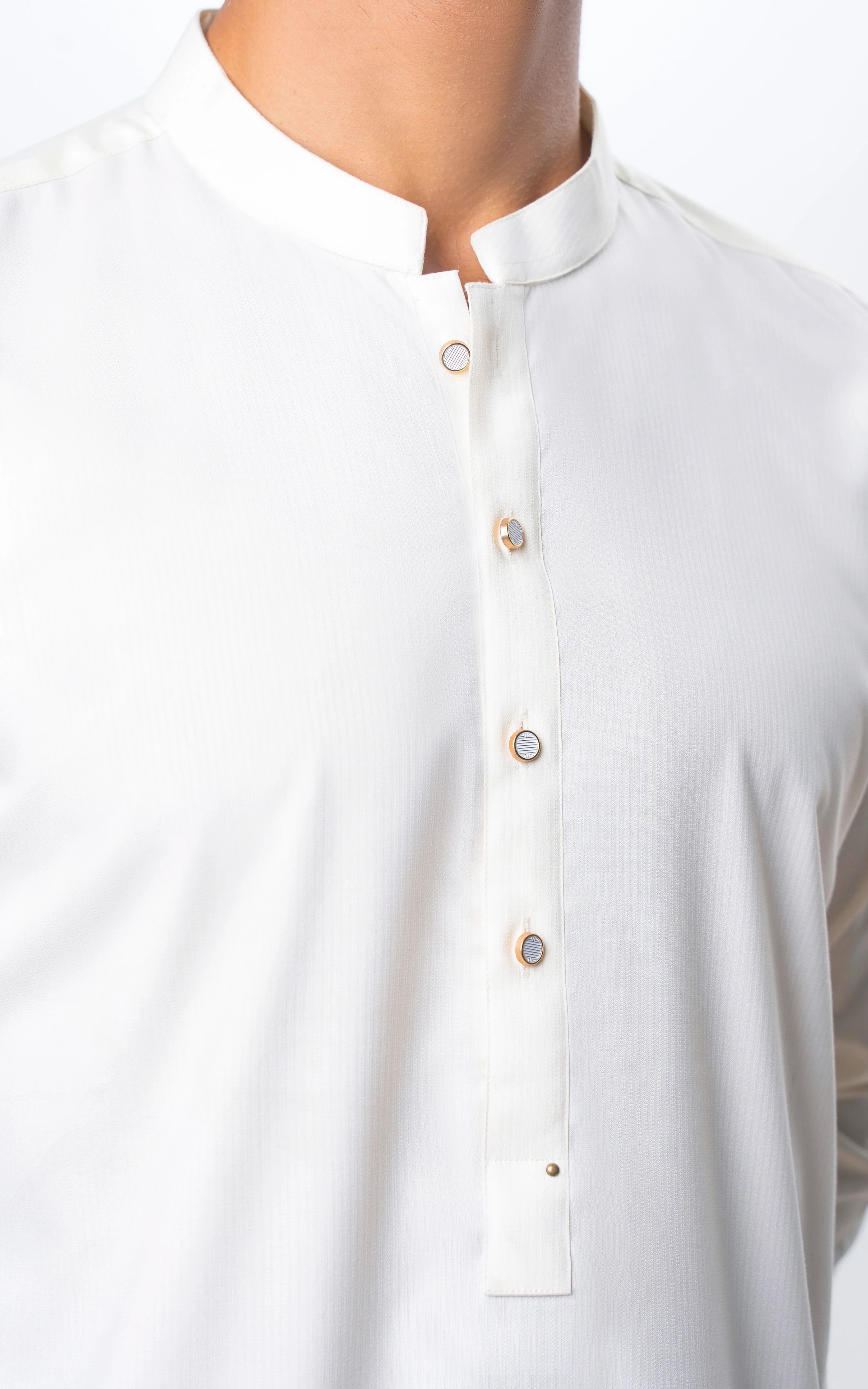 TEXTURED BLENDED KAMEEZ SHALWAR | SIGNATURE COLLECTION CREAM - Image 5