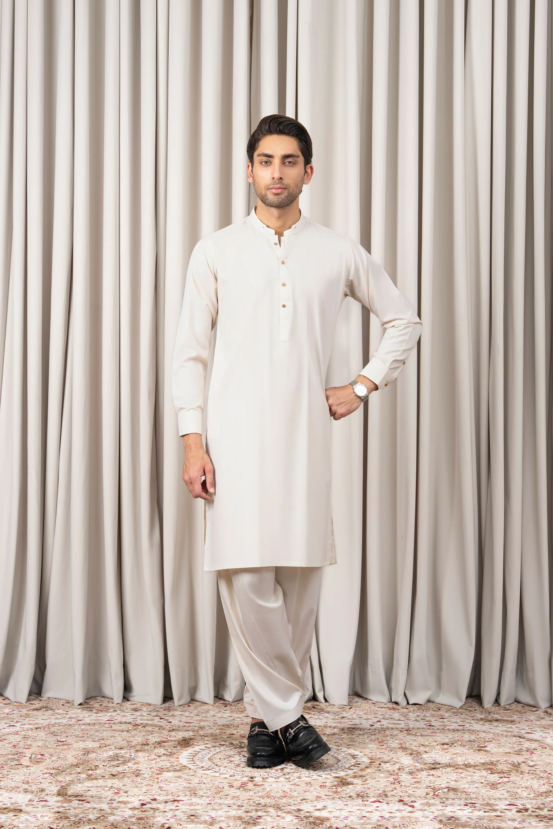TEXTURED BLENDED KAMEEZ SHALWAR - SIGNATURE COLLECTION OFF WHITE - Image 3