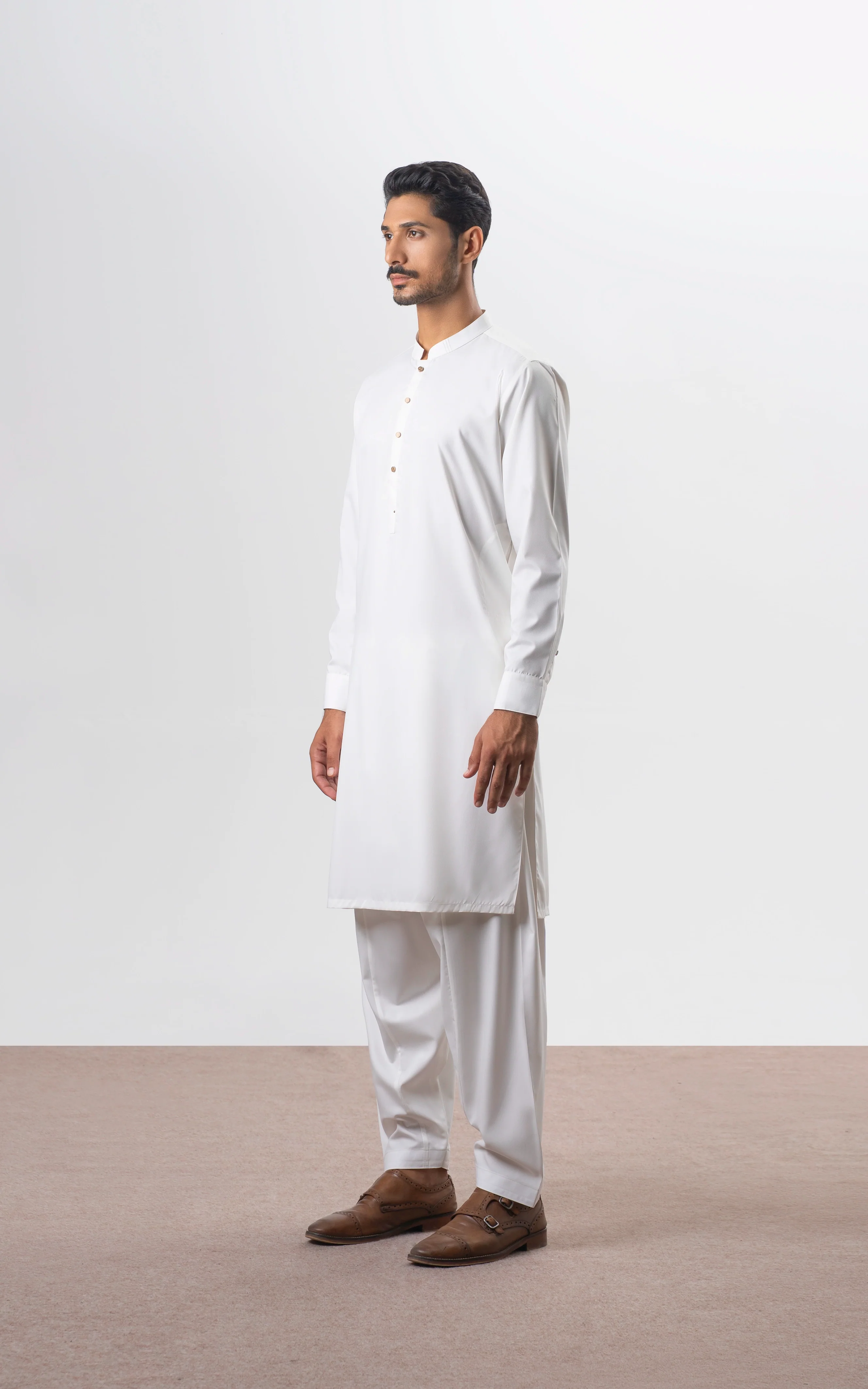 TEXTURED BLENDED KAMEEZ SHALWAR | SIGNATURE COLLECTION OFF WHITE - Image 4