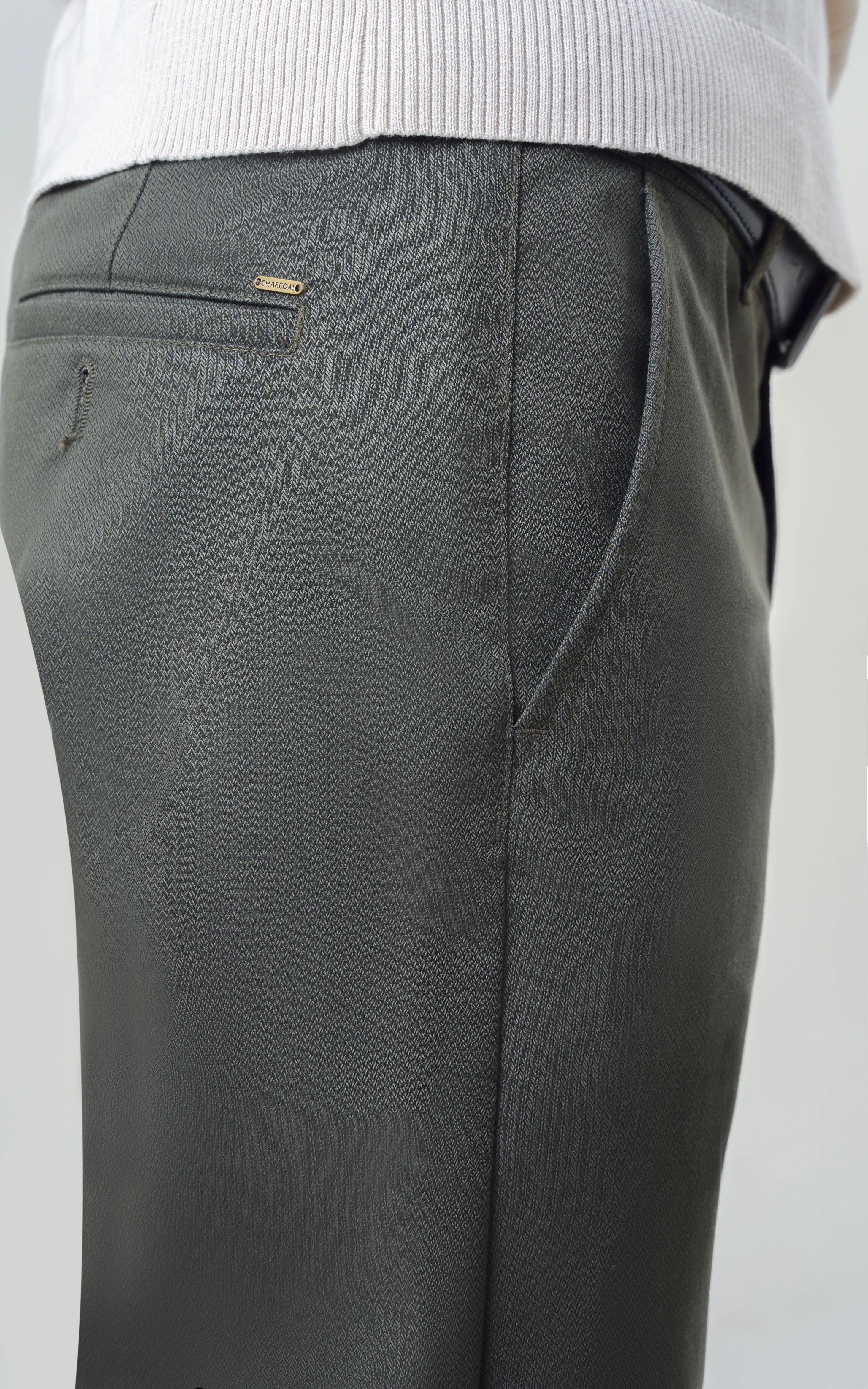 TEXTURED REGULAR FIT CASUAL PANT OLIVE - Image 3