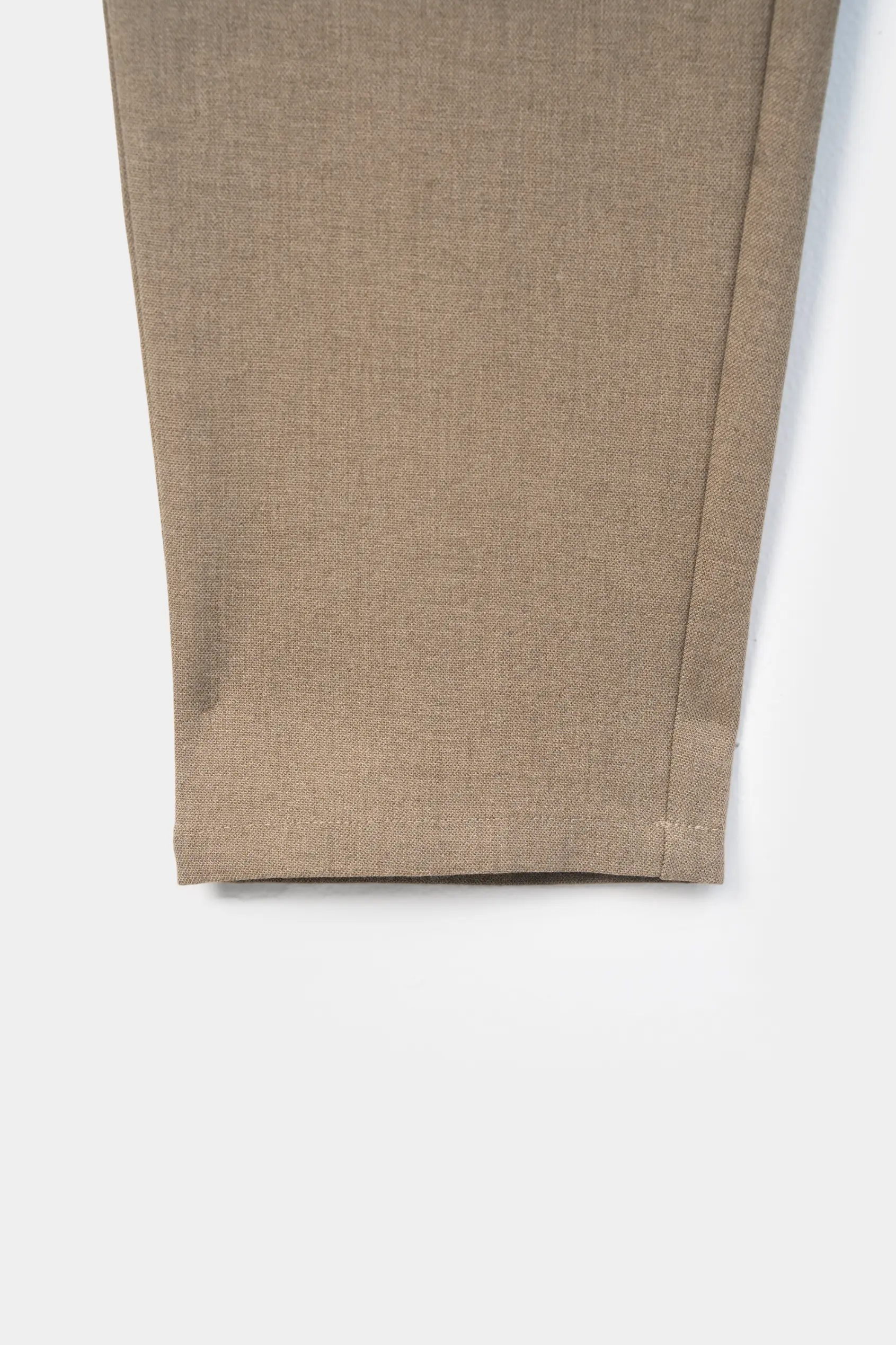 TEXTURED SMART FIT PANT KHAKI - Image 3