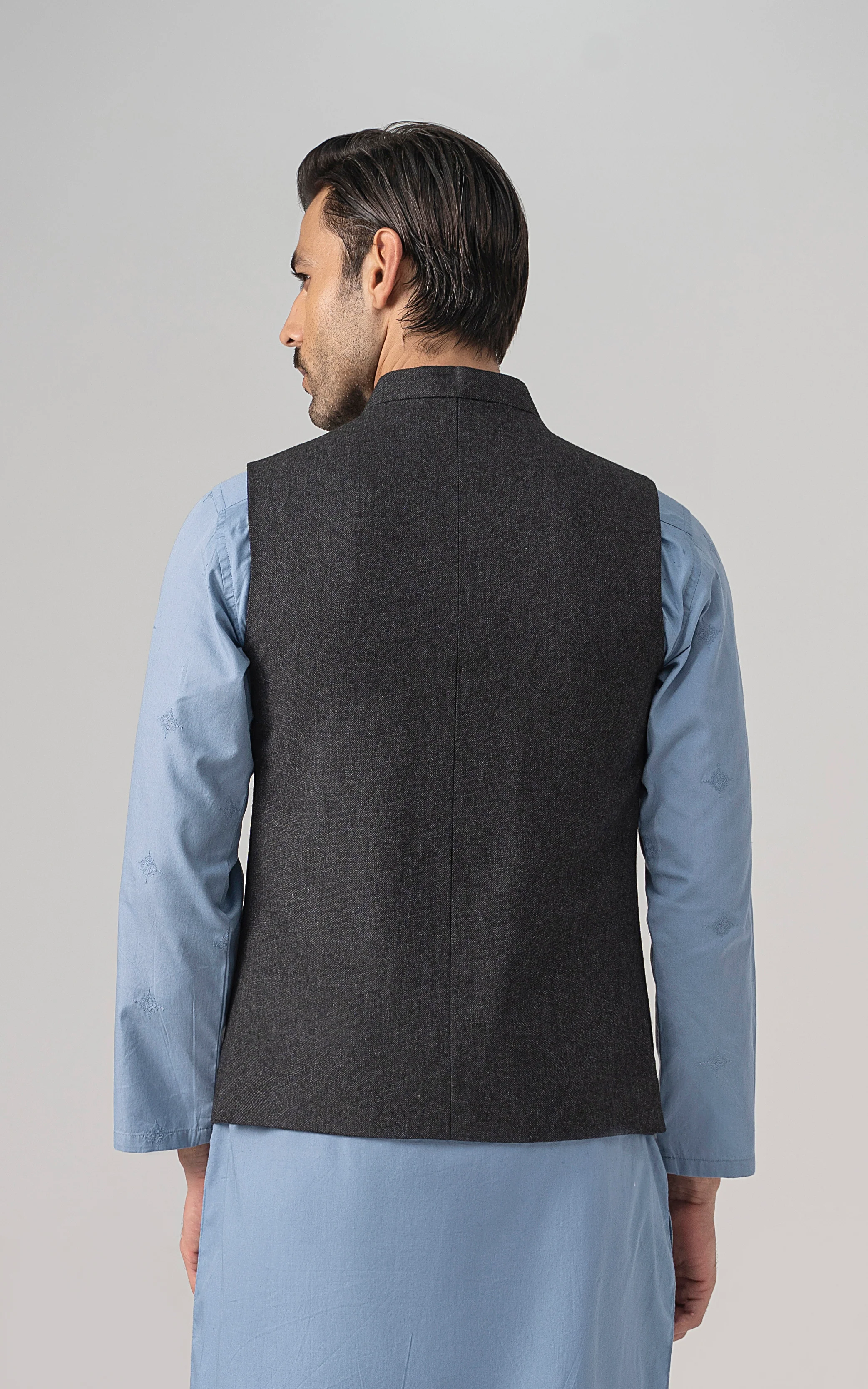 TEXTURED WOOL BLENDED WAISTCOAT -SIGNATURE COLLECTION   CHARCOAL GREY - Image 4
