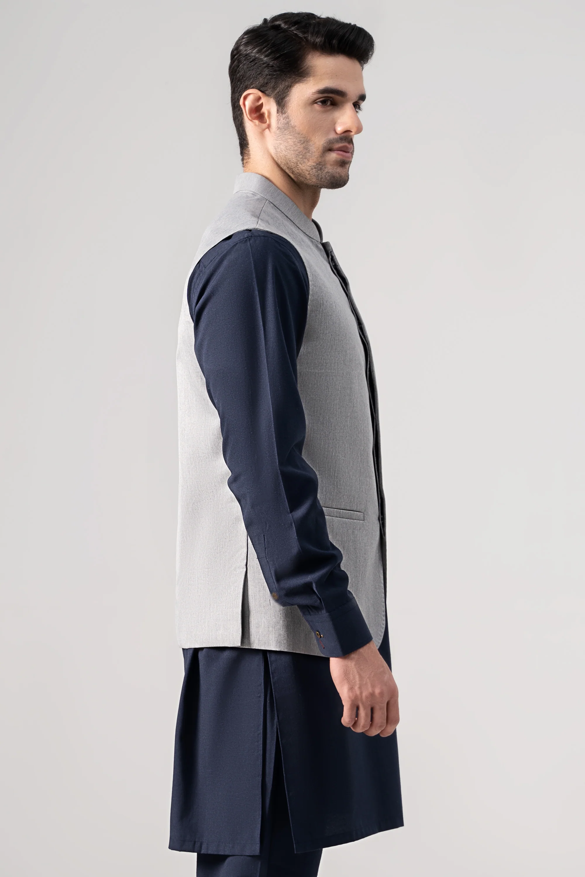 Textured Tropical Waistcoat - SIGNATURE COLLECTION LIGHT GREY - Image 3